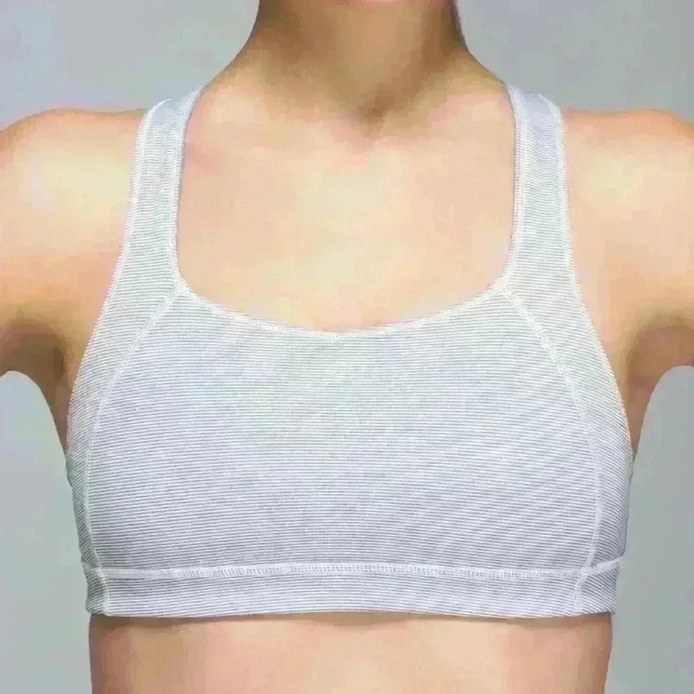 Lululemon Take 2 Bra
Wee Stripe Heathered Slate gray / Heathered Slate size 10 - Picture 2 of 14